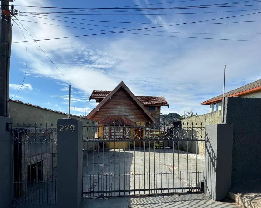Villa Refugio Da Mantiqueira à Campos do Jordão Extérieur photo